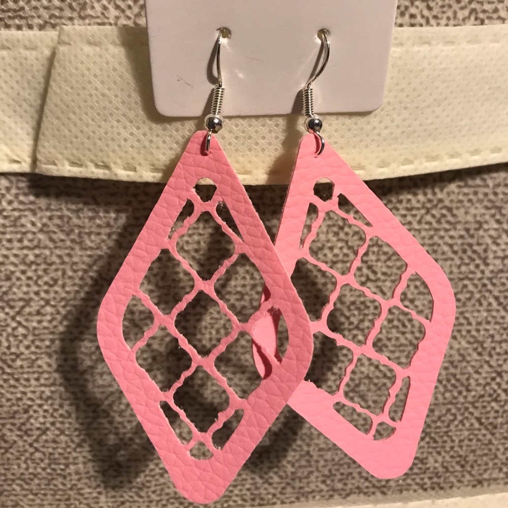 Leather earrings